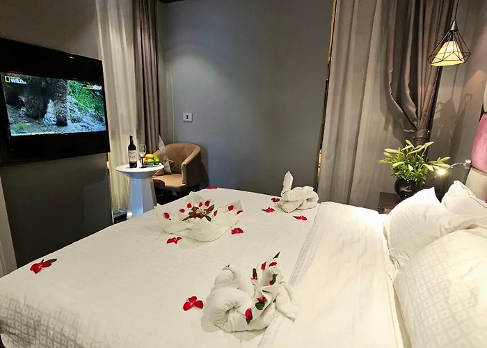 Hanoi La Storia Hotel